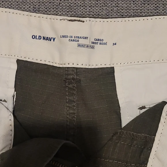 Shorts - Picture 3 of 3